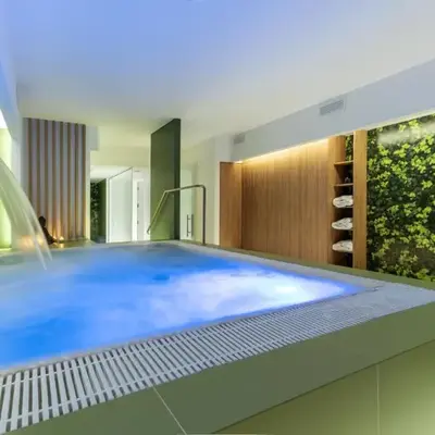 Ideal Residence & SPA