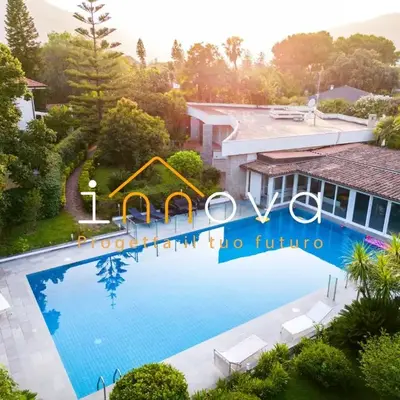 Mondello luxury villa con piscina