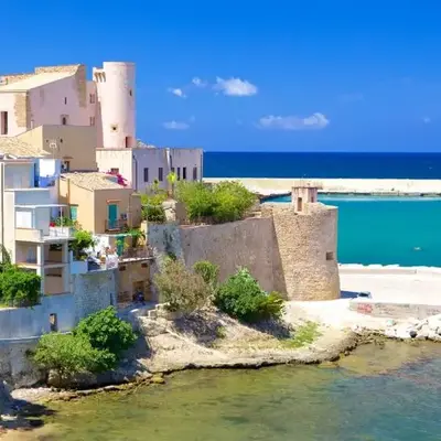 Purple House a Castellammare del Golfo