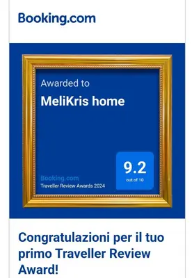 a picture of a picture frame with a timestamp at MeliKris home in Palermo